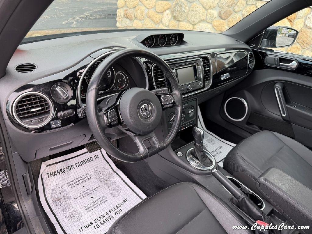 Volkswagen Beetle  2013
