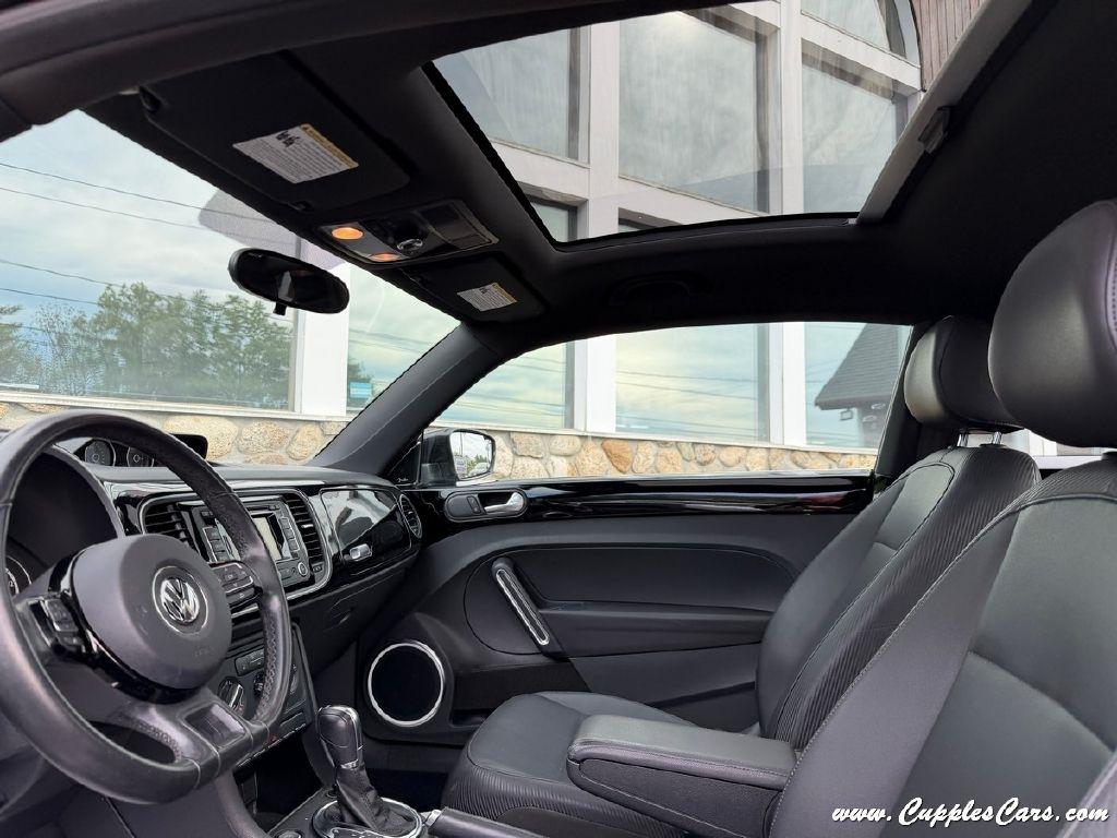 Volkswagen Beetle  2013