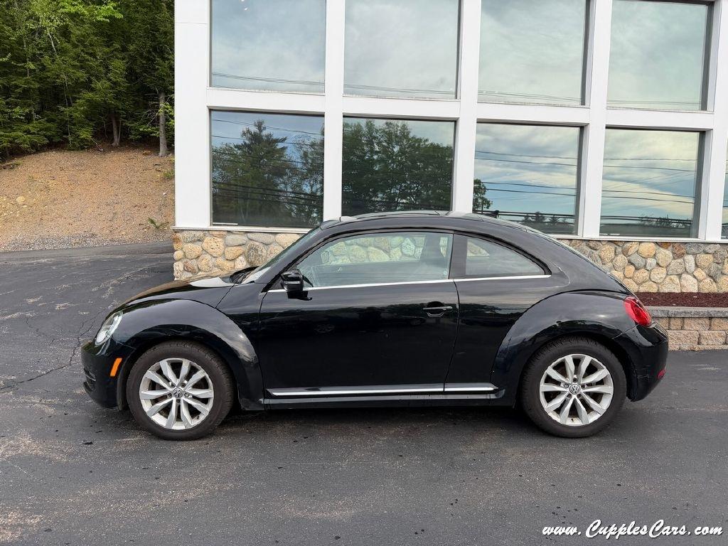 Volkswagen Beetle  2013