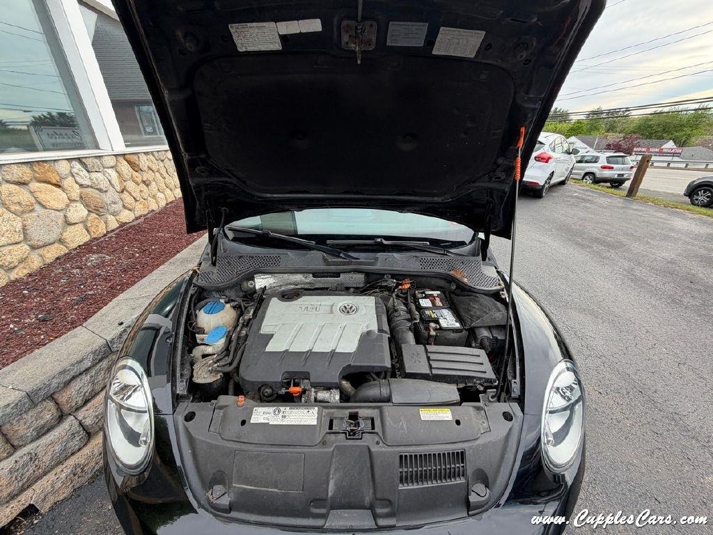 Volkswagen Beetle  2013