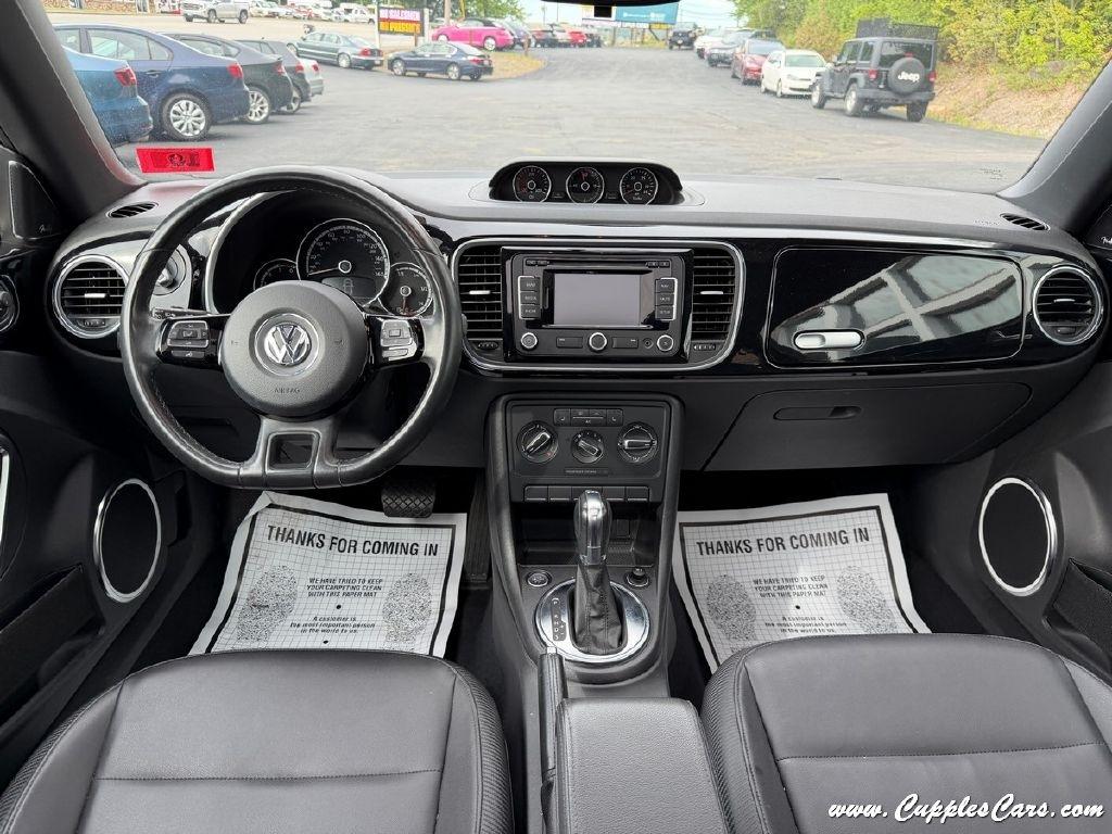 Volkswagen Beetle  2013