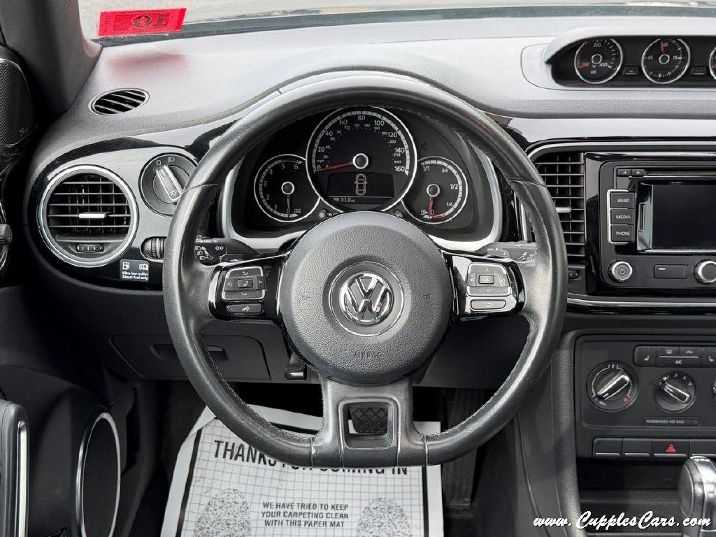 Volkswagen Beetle  2013