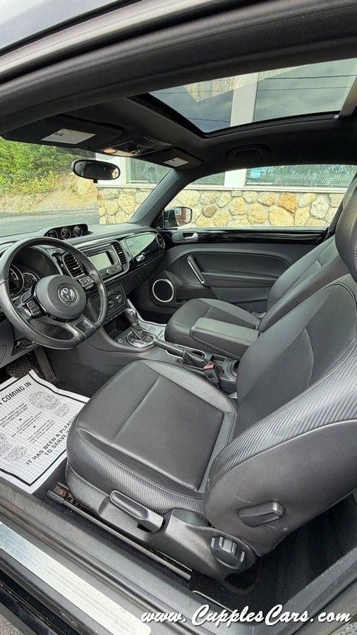 Volkswagen Beetle  2013