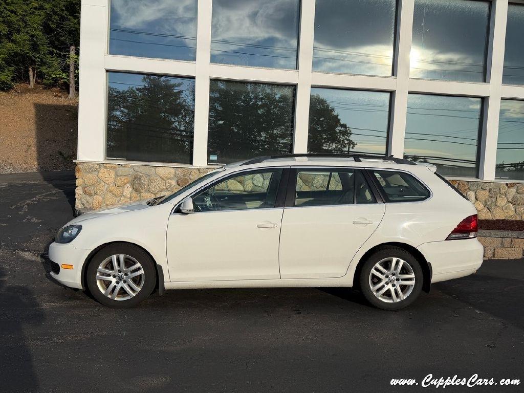 Volkswagen Jetta  2011