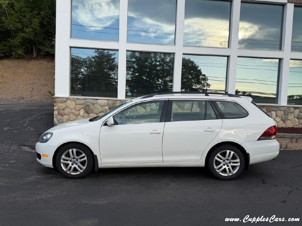 Volkswagen Jetta  2011