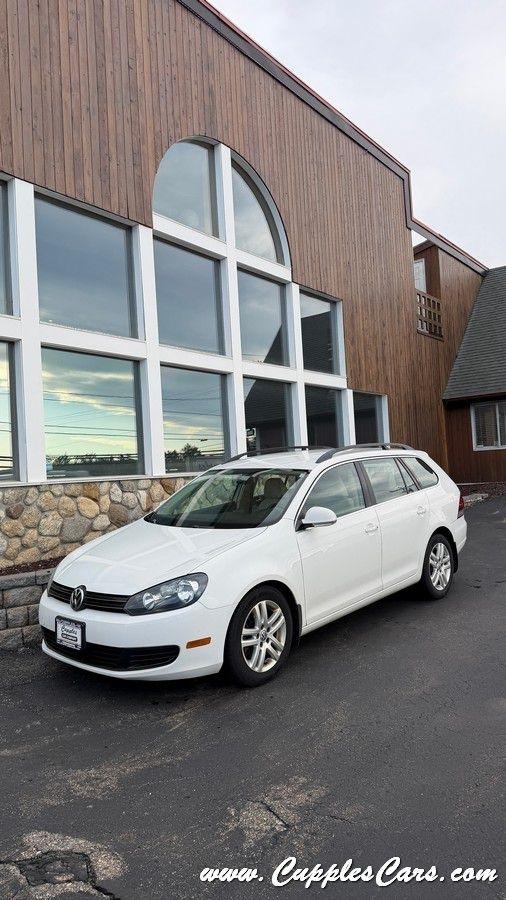 Volkswagen Jetta  2011