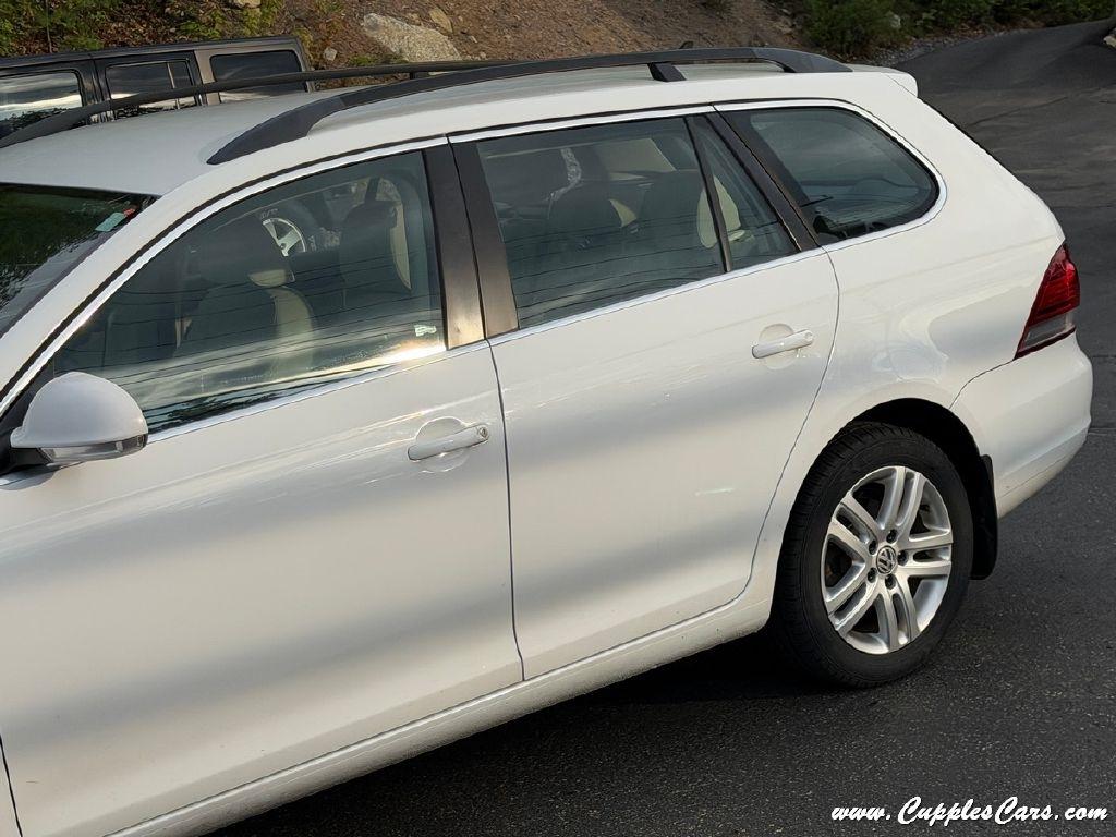 Volkswagen Jetta  2011