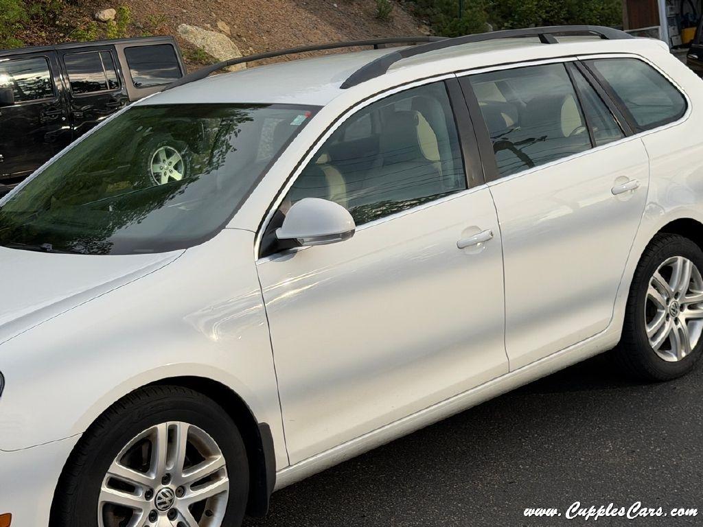 Volkswagen Jetta  2011