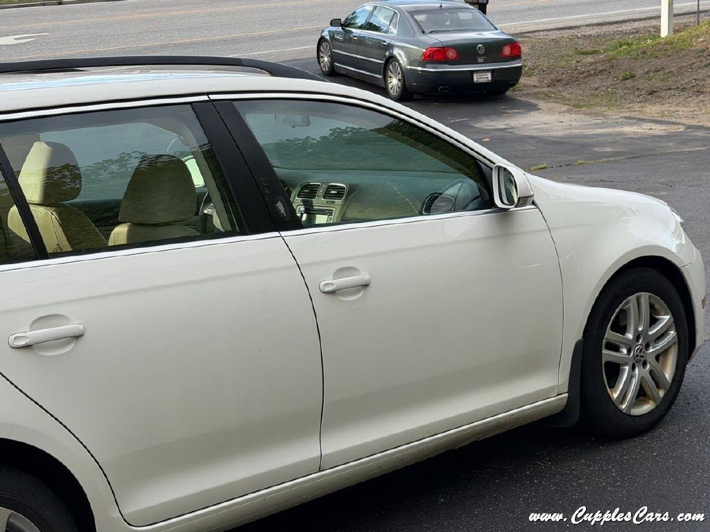 Volkswagen Jetta  2011