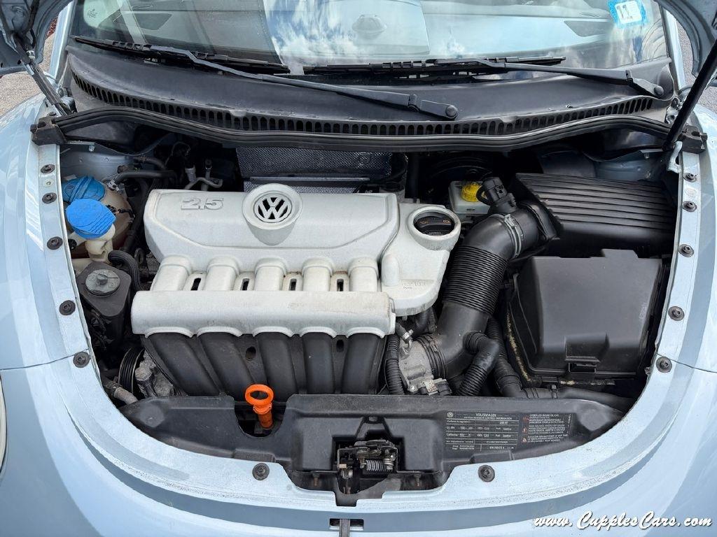 Volkswagen New Beetle  2009