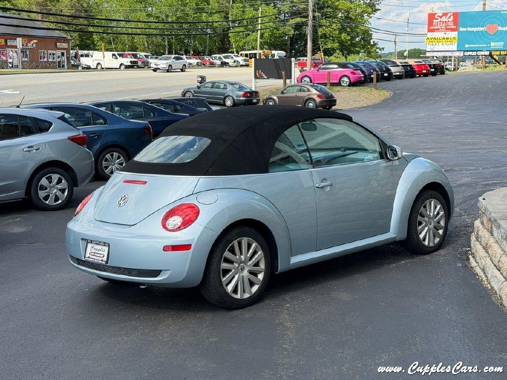 Volkswagen New Beetle  2009