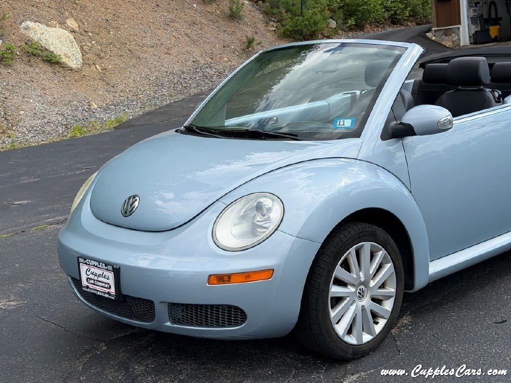 Volkswagen New Beetle  2009