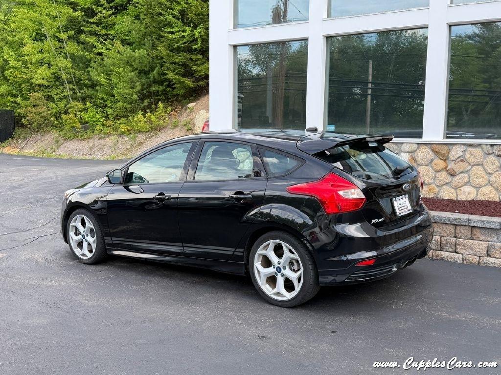 Ford Focus  2014