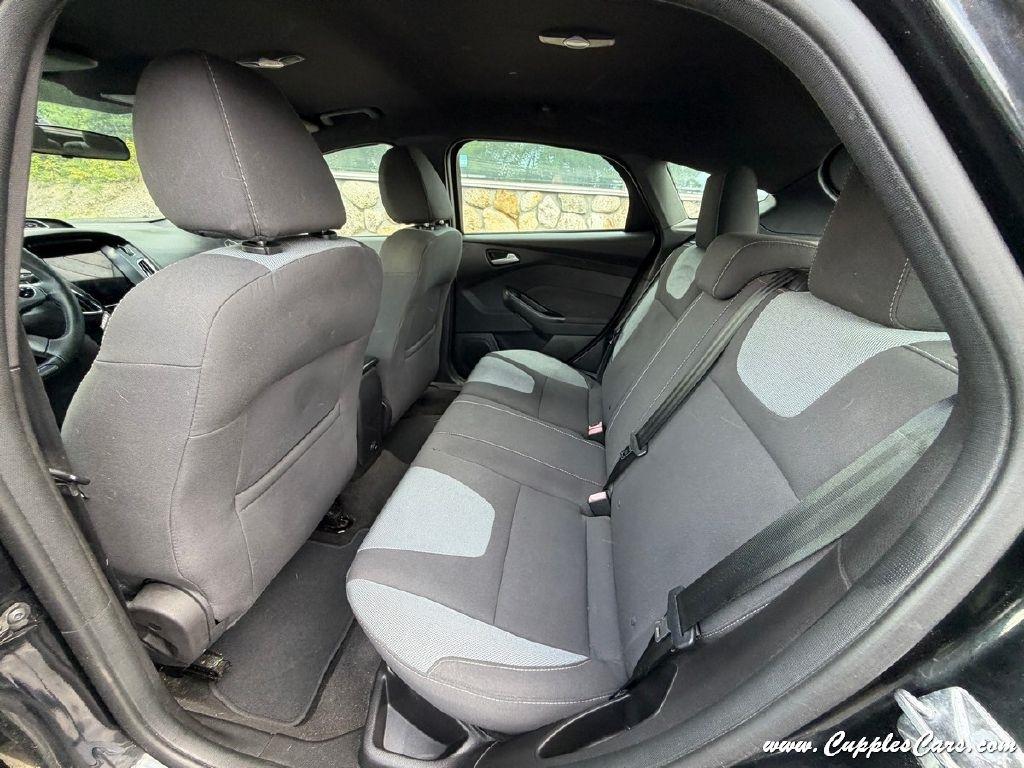 Ford Focus  2014