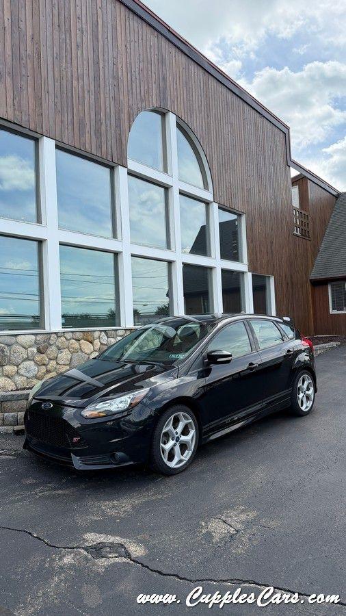 Ford Focus  2014