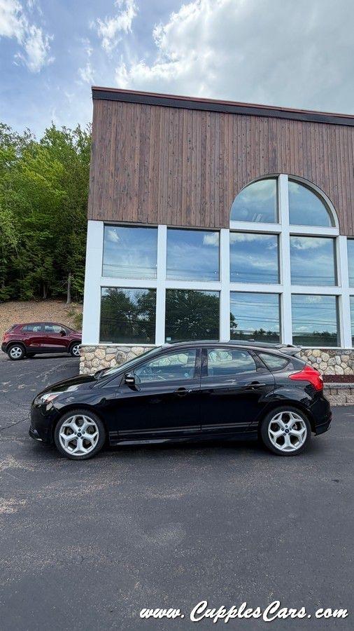 Ford Focus  2014