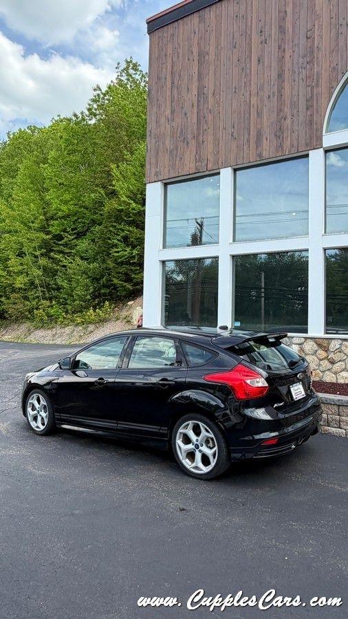 Ford Focus  2014