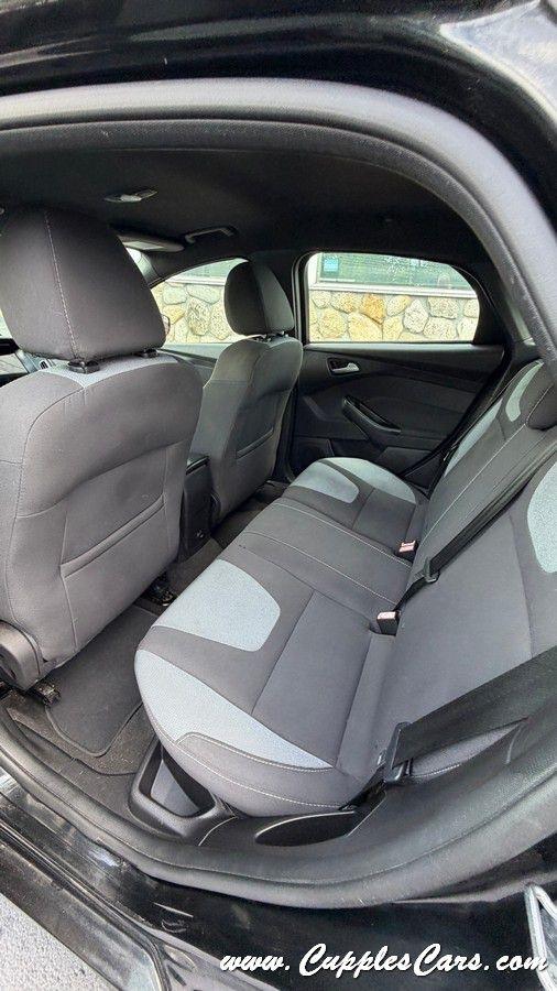 Ford Focus  2014