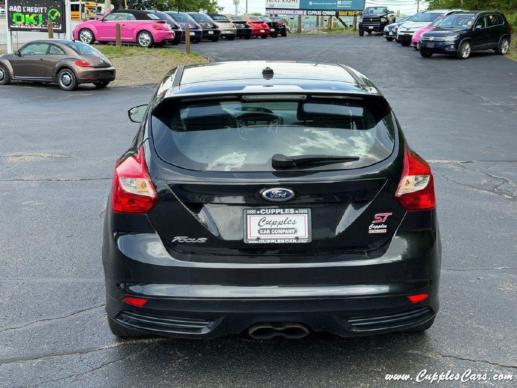 Ford Focus  2014
