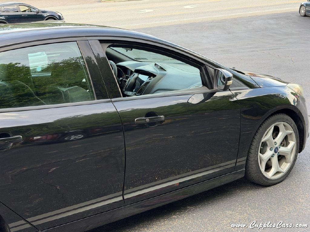 Ford Focus  2014