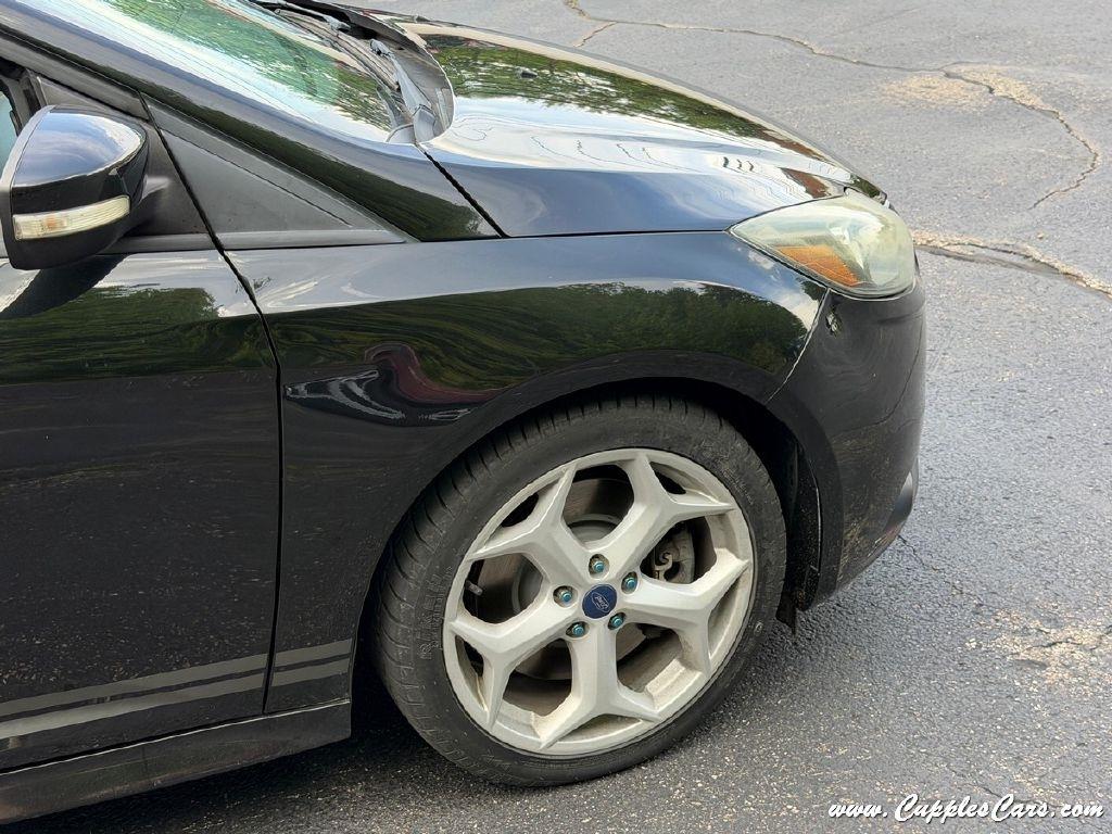 Ford Focus  2014