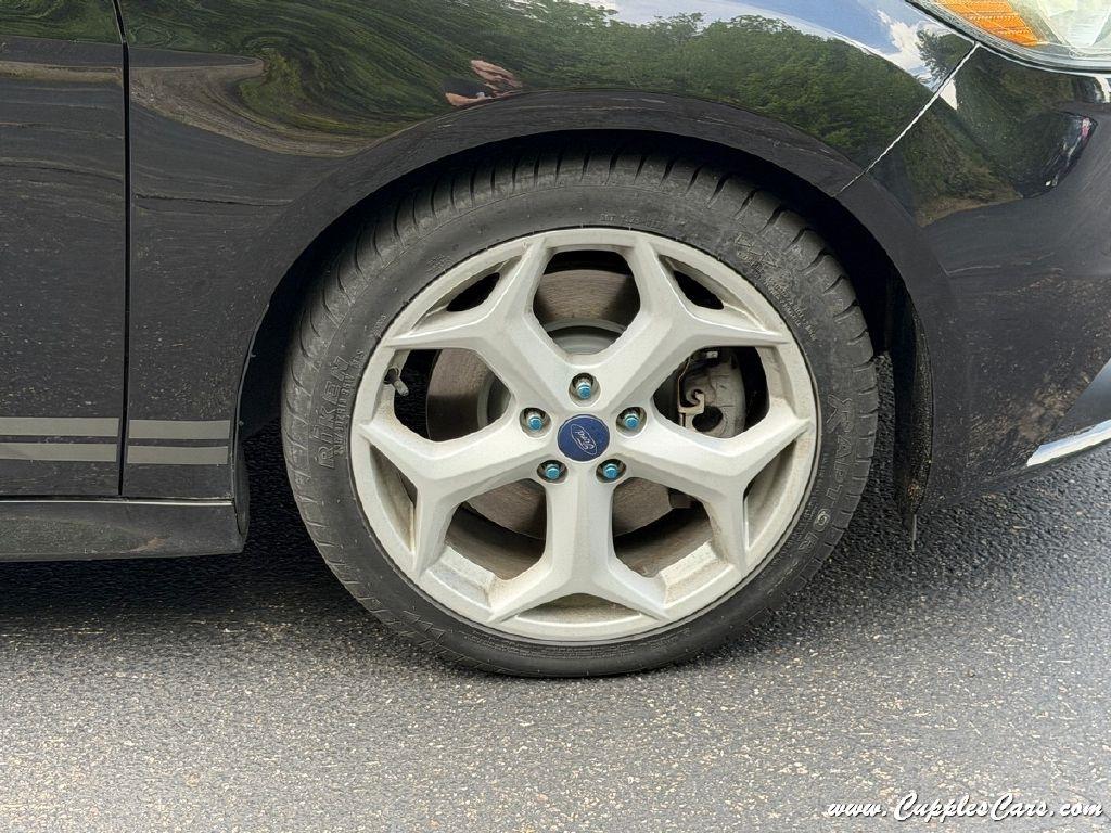 Ford Focus  2014