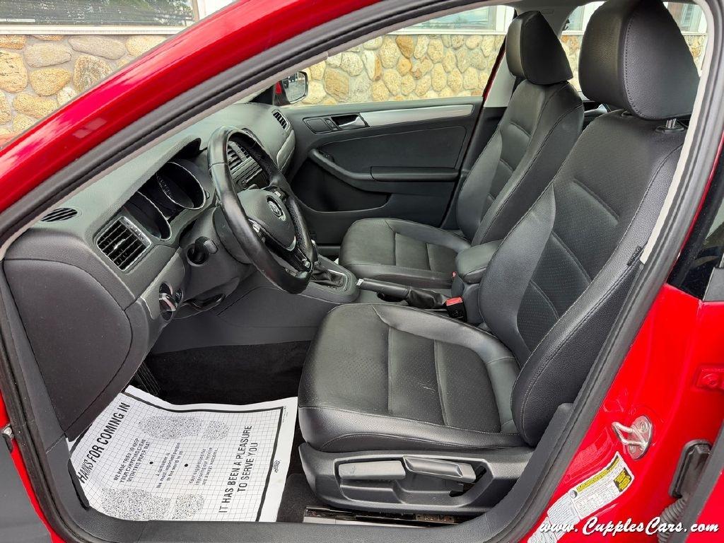 Volkswagen Jetta  2015