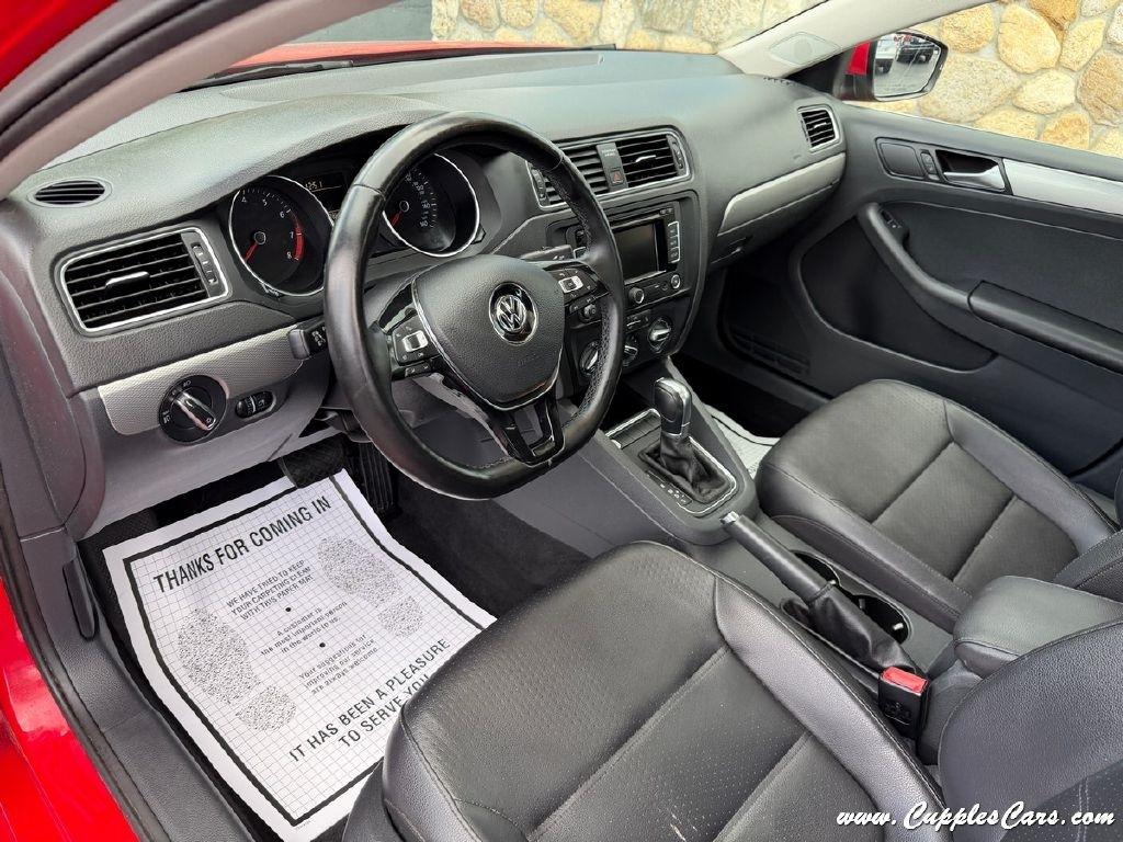 Volkswagen Jetta  2015