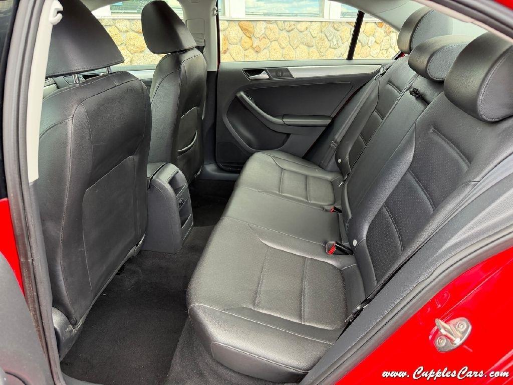Volkswagen Jetta  2015