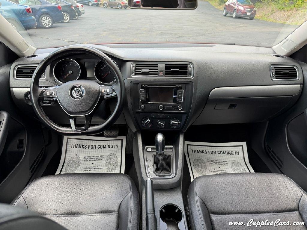 Volkswagen Jetta  2015