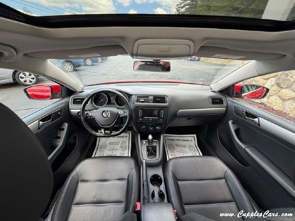 Volkswagen Jetta  2015