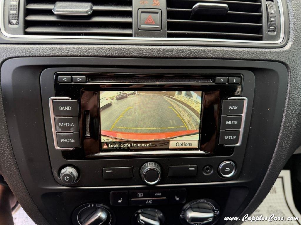 Volkswagen Jetta  2015