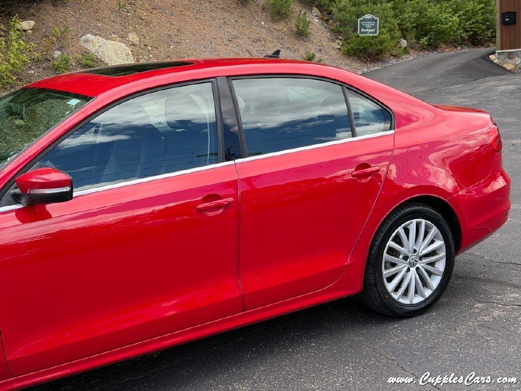 Volkswagen Jetta  2015