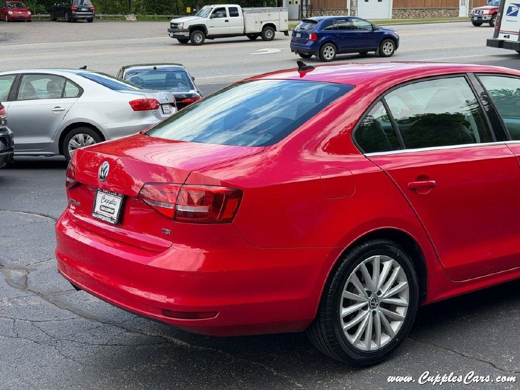 Volkswagen Jetta  2015