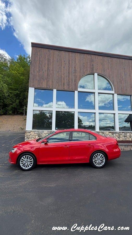 Volkswagen Jetta  2015