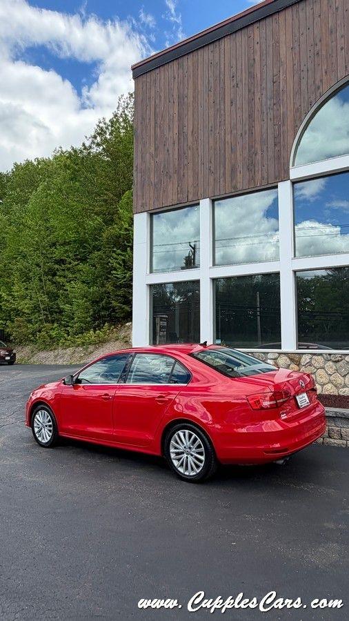Volkswagen Jetta  2015