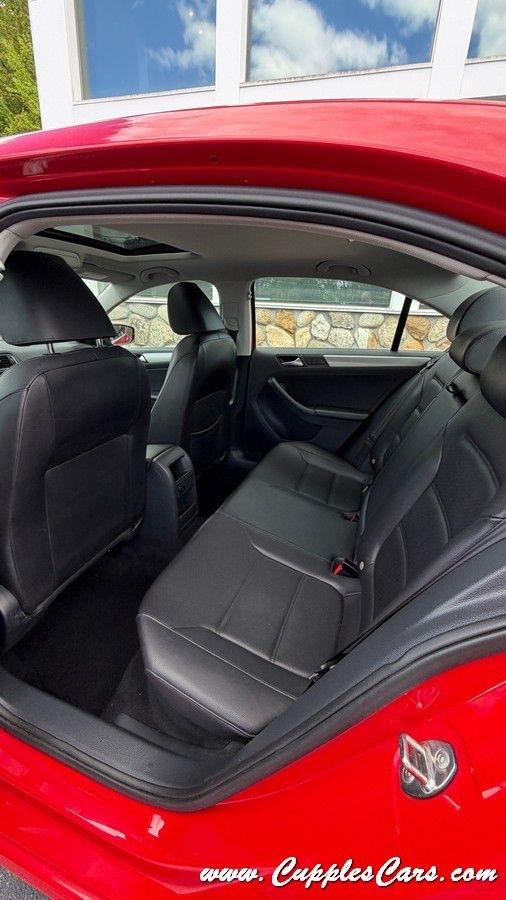 Volkswagen Jetta  2015