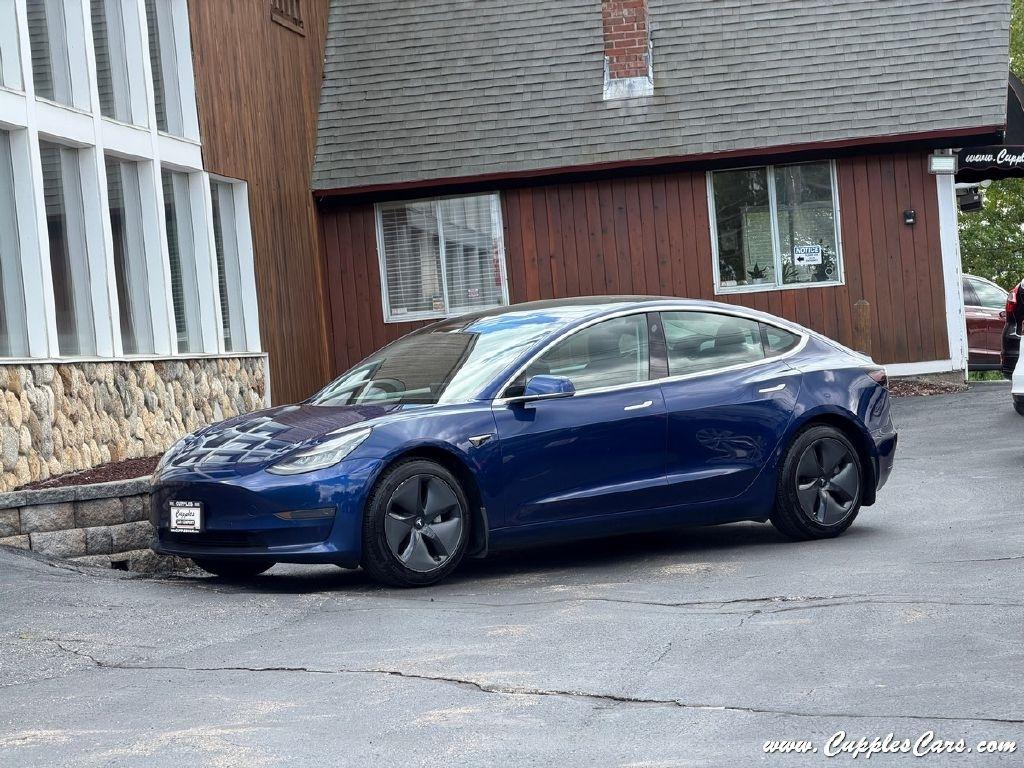 Tesla Model 3  2020