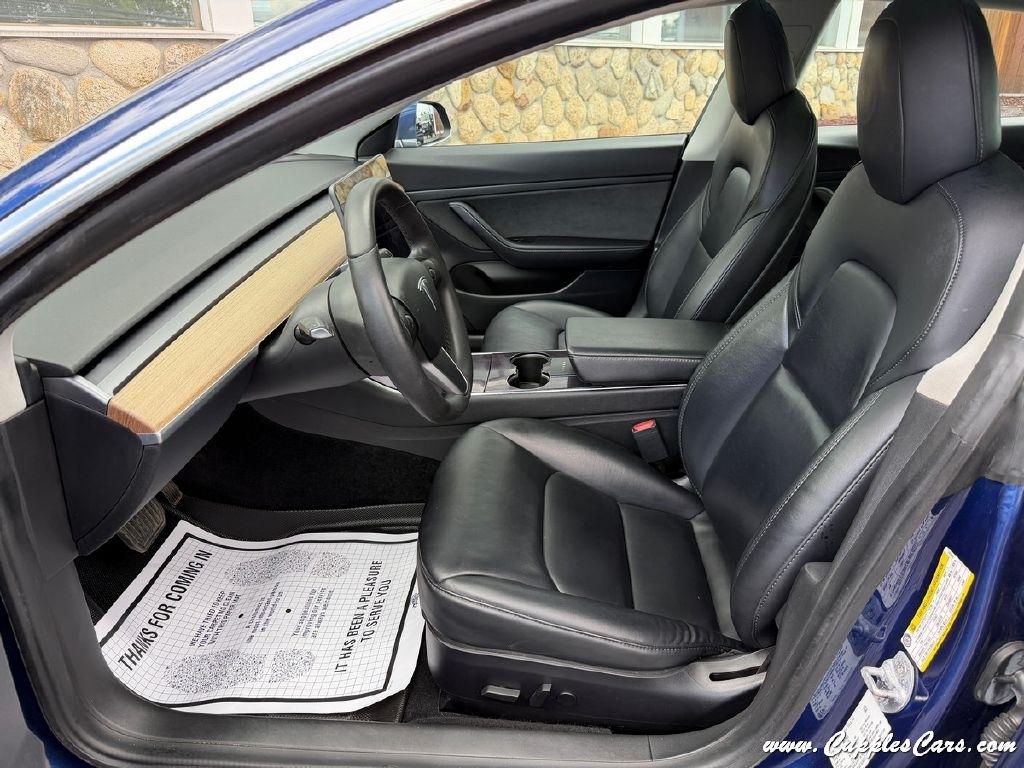 Tesla Model 3  2020