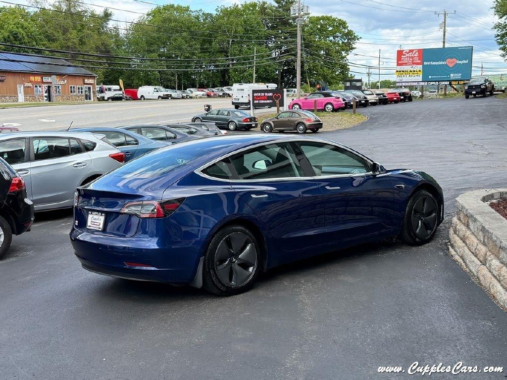 Tesla Model 3  2020