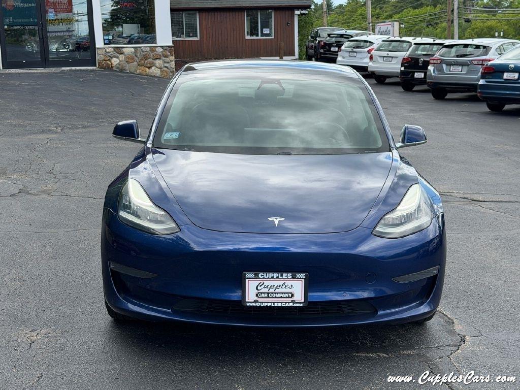 Tesla Model 3  2020