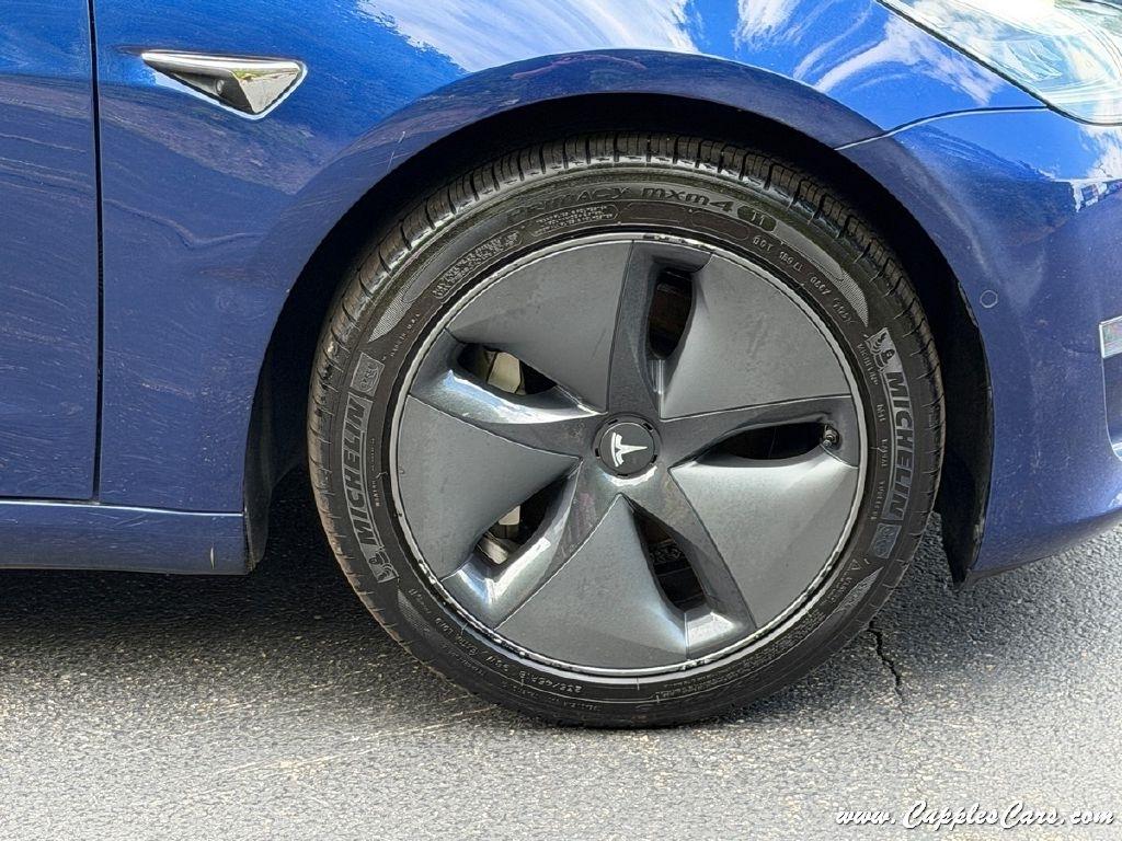 Tesla Model 3  2020