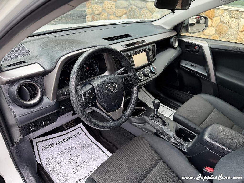 Toyota RAV4  2018