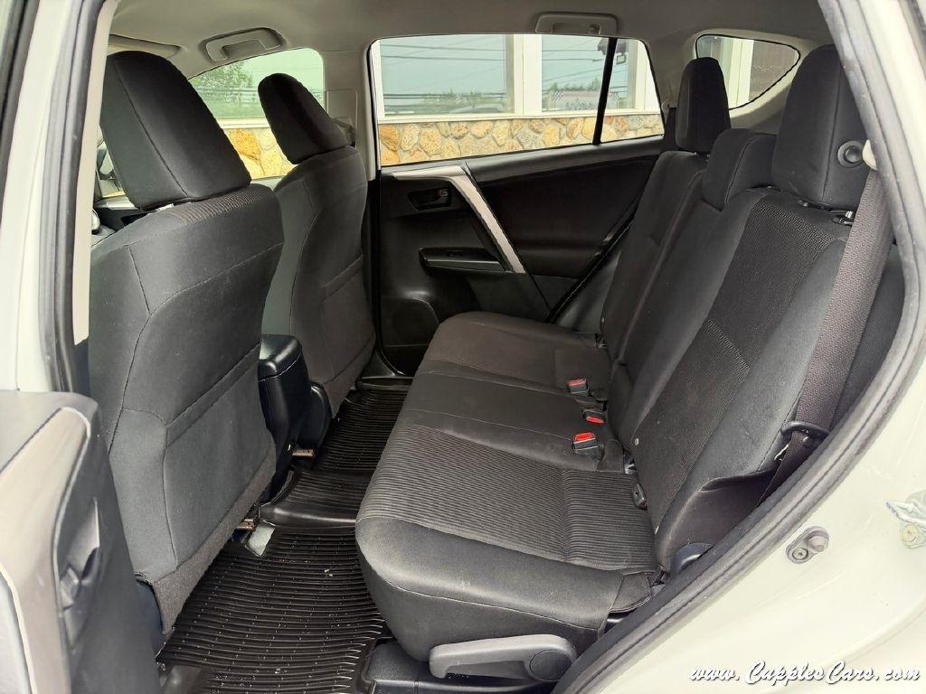 Toyota RAV4  2018