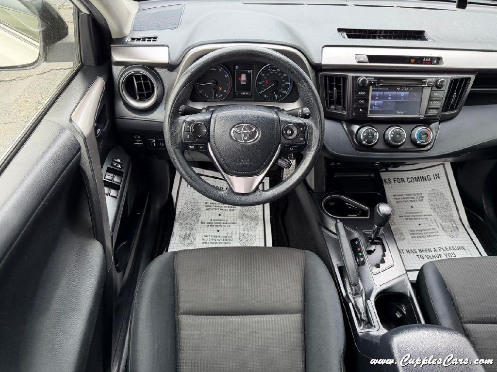 Toyota RAV4  2018