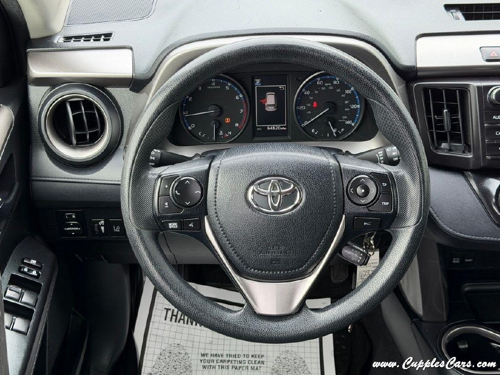 Toyota RAV4  2018