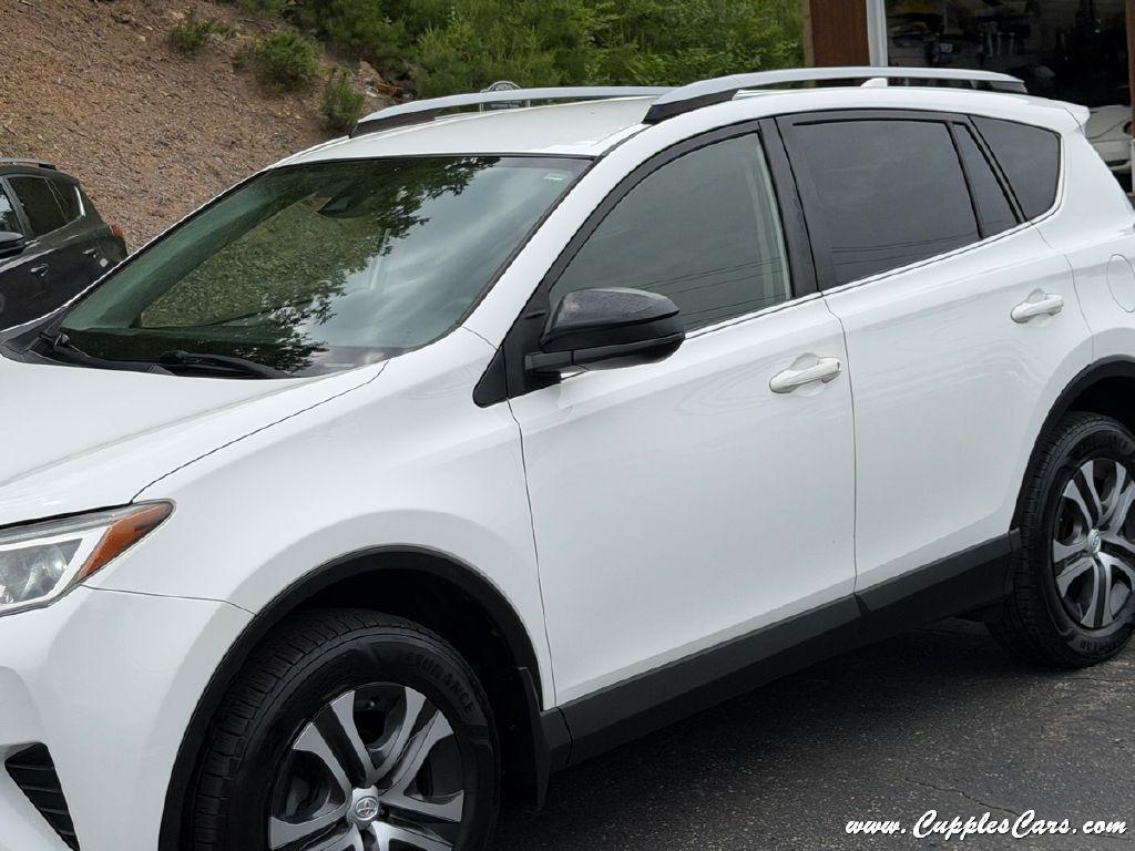 Toyota RAV4  2018