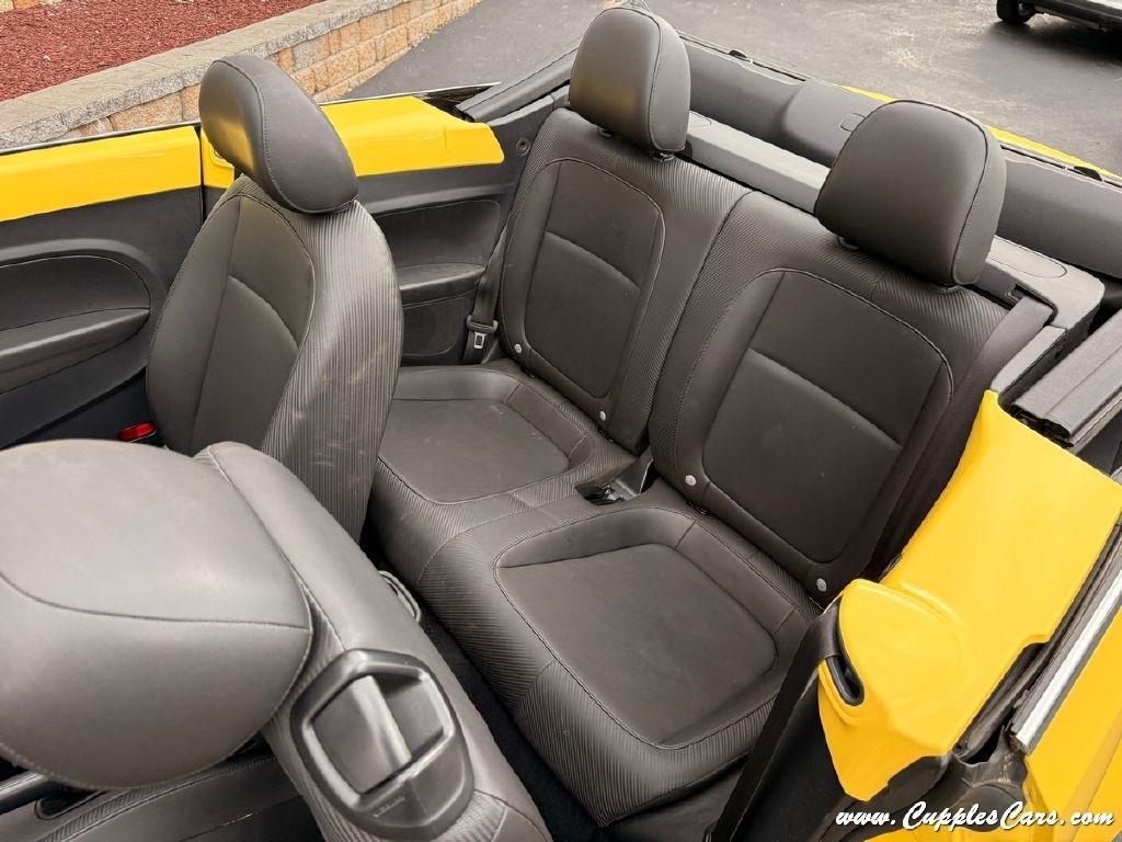 Volkswagen Beetle  2015