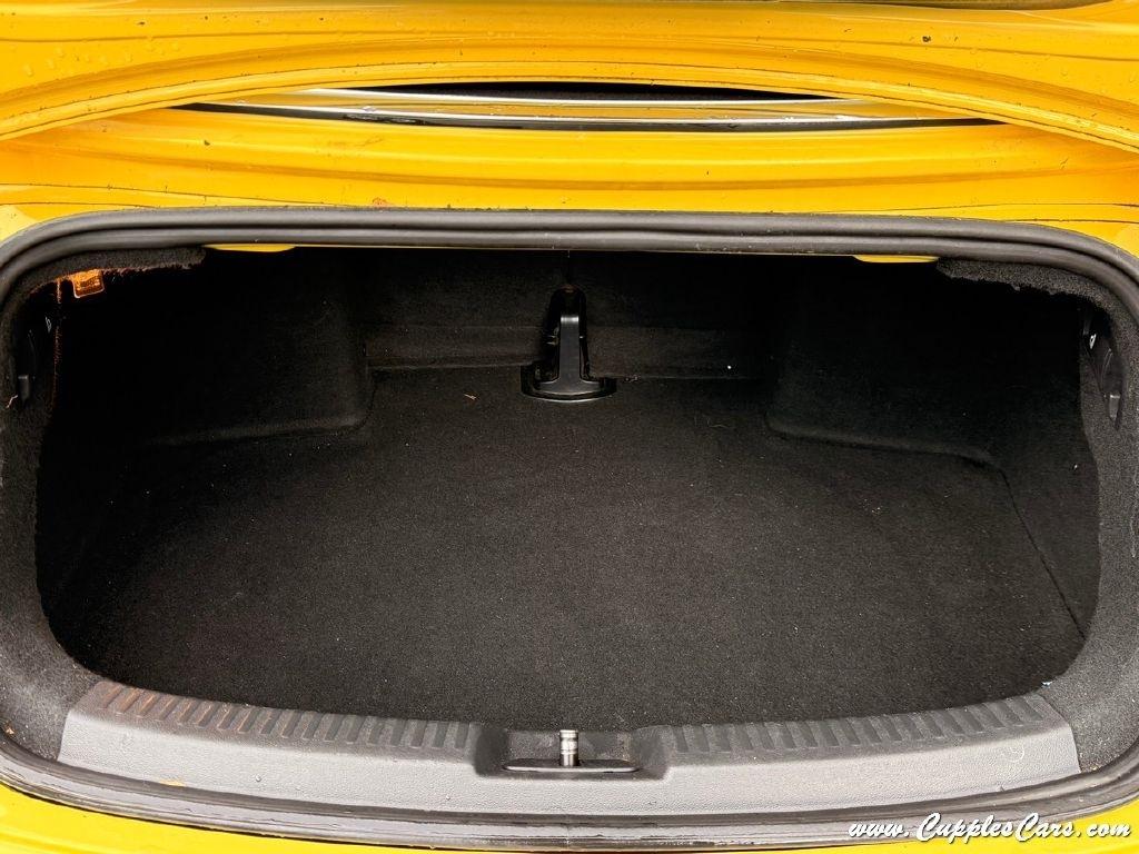 Volkswagen Beetle  2015