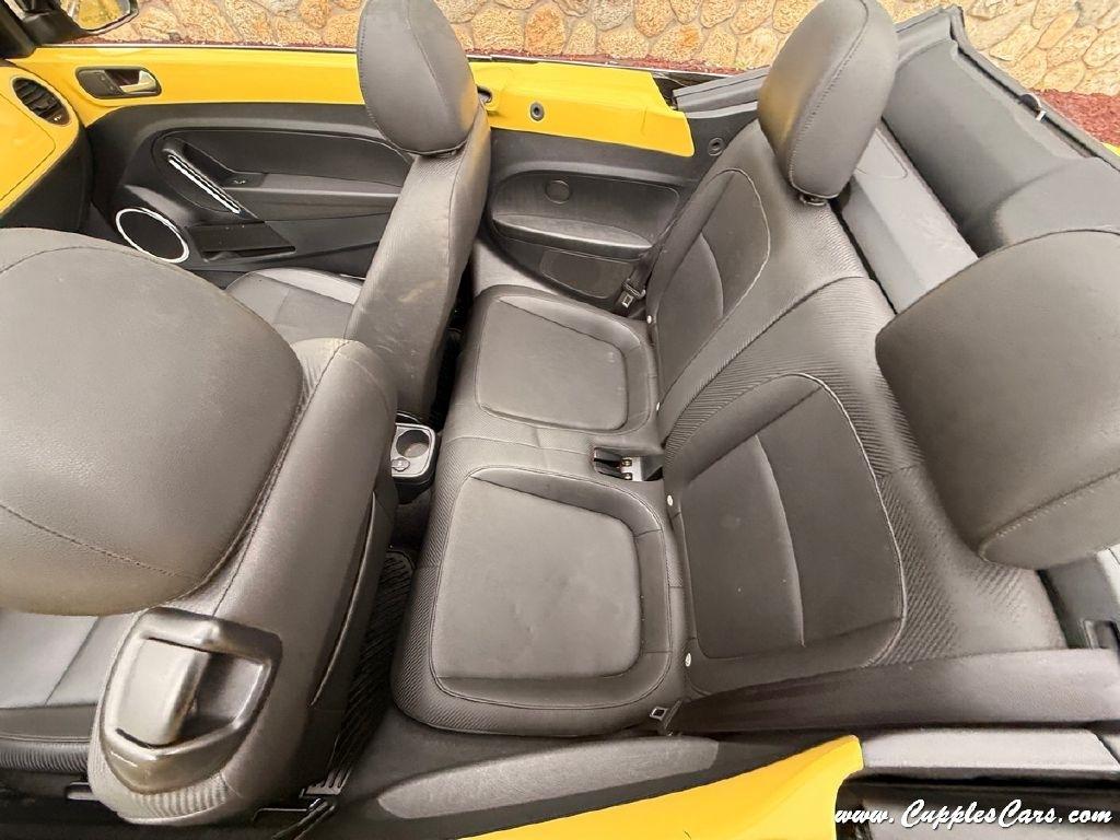Volkswagen Beetle  2015